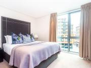 3 bedroom apartment for rent in Merchant Square East,...