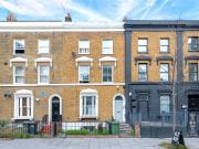 3 bedroom apartment for rent in New Cross Road, London, SE14