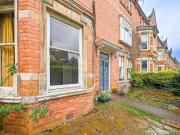 3 Bedroom Apartment For Rent In Northampton