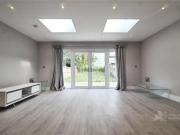 3 bedroom apartment for rent in Oakfield Road, Croydon, CR0