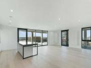 3 bedroom apartment for rent in Pinnacle House Royal...