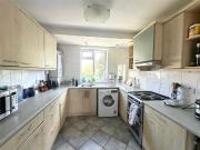 3 bedroom apartment for rent in Ricards Road, Wimbledon,...