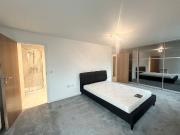 3 bedroom apartment for rent in River Crescent,...