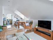 3 bedroom apartment for rent in Royal Drive, Friern...