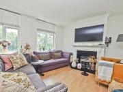 3 Bedroom Apartment For Rent In Ruislip