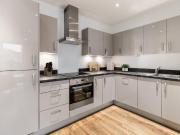 3 bedroom apartment for rent in Silvertown Way, London, E16