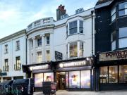 3 bedroom apartment for rent in St James Street,...
