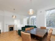 3 Bedroom Apartment For Rent In St John´s Wood, London