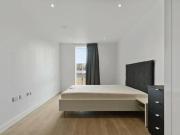 3 Bedroom Apartment For Rent In Tandy Place, London