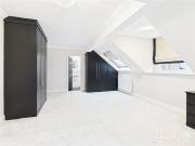 3 bedroom apartment for rent in The Courtyard, North...