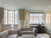 3 Bedroom Apartment For Rent In Thurloe Place