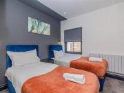 3 bedroom apartment for rent in Western Road, Brighton, BN1