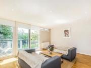 3 Bedroom Apartment For Sale In Barnes, London