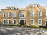 3 bedroom apartment for sale in Chilbolton Avenue,...