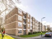 3 Bedroom Apartment For Sale In Clivedon Court