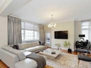3 Bedroom Apartment For Sale In College Crescent, London