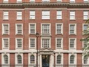 3 Bedroom Apartment For Sale In Fitzrovia