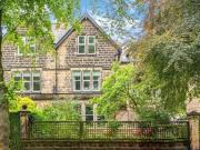 3 Bedroom Apartment For Sale In Harrogate, North Yorkshire