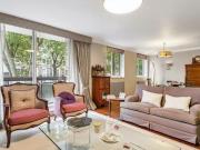 3 Bedroom Apartment For Sale In Knightsbridge, London