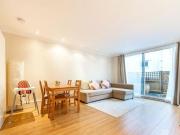 3 Bedroom Apartment For Sale In Limehouse, London