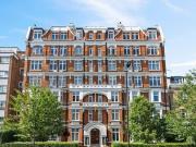 3 Bedroom Apartment For Sale In London