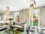 3 Bedroom Apartment For Sale In London