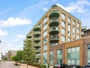 3 Bedroom Apartment For Sale In London
