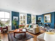 3 Bedroom Apartment For Sale In London