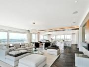 3 Bedroom Apartment For Sale In Parr´s Way, London