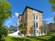 3 Bedroom Apartment For Sale In Richmond