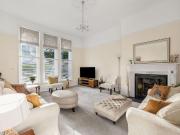3 bedroom apartment for sale in Shurdington Road,...