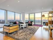 3 Bedroom Apartment Greenwich Greater London 94755974