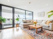 3 Bedroom Apartment Greenwich Greater London 97101452