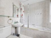 3 Bedroom Apartment House to Rent