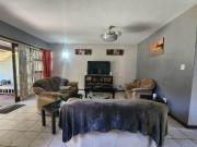 3 Bedroom Apartment in Arboretum