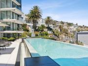 3 Bedroom Apartment in Bantry Bay