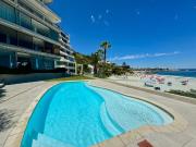 3 Bedroom Apartment in Clifton