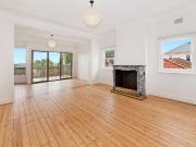 3 Bedroom Apartment in Convenient Location