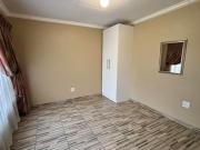 3 Bedroom Apartment in Cresslawn