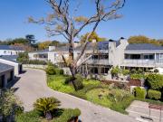 3 Bedroom Apartment in Dunkeld West