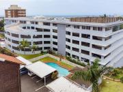 3 Bedroom Apartment in Essenwood