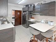 3 Bedroom Apartment in Eveleigh
