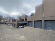 3 Bedroom Apartment in Houghton Estate