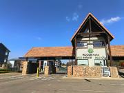 3 Bedroom Apartment in Kameeldrift East