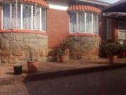 3 Bedroom Apartment in Kensington