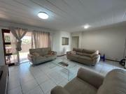 3 Bedroom Apartment in Lakefield