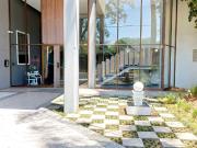 3 Bedroom Apartment in Melrose