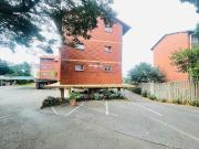 3 Bedroom Apartment in Morningside