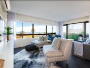 3 Bedroom Apartment in Mouille Point