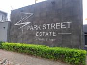 3 Bedroom Apartment in Oaklands